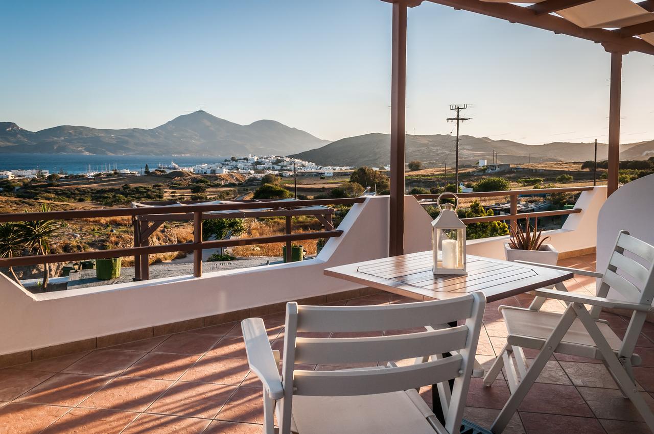 Oceanis Rooms Адамас Екстер'єр фото